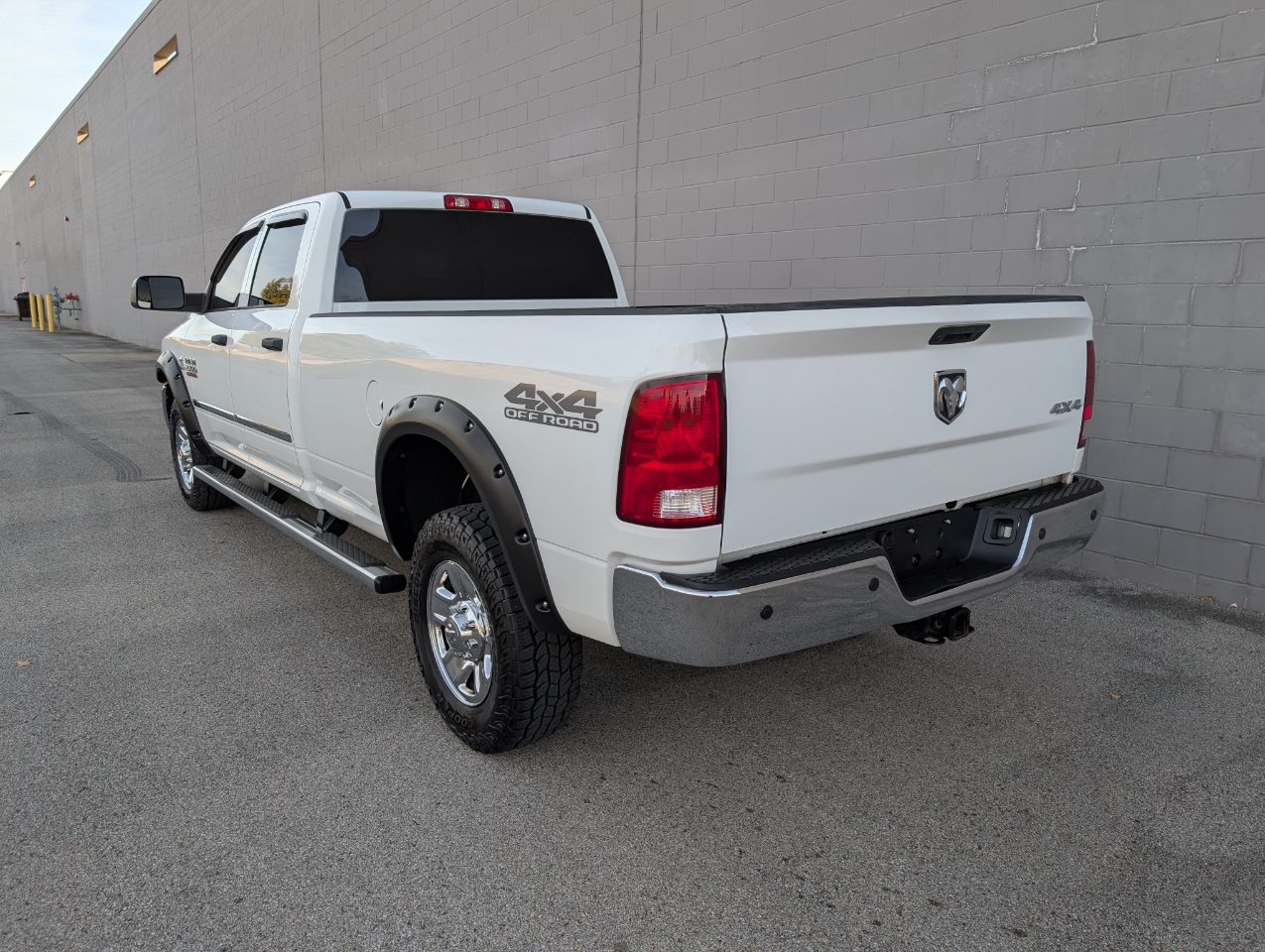 RAM 2500 Tradesman 4x4 Crew Cab 8' Box 2018