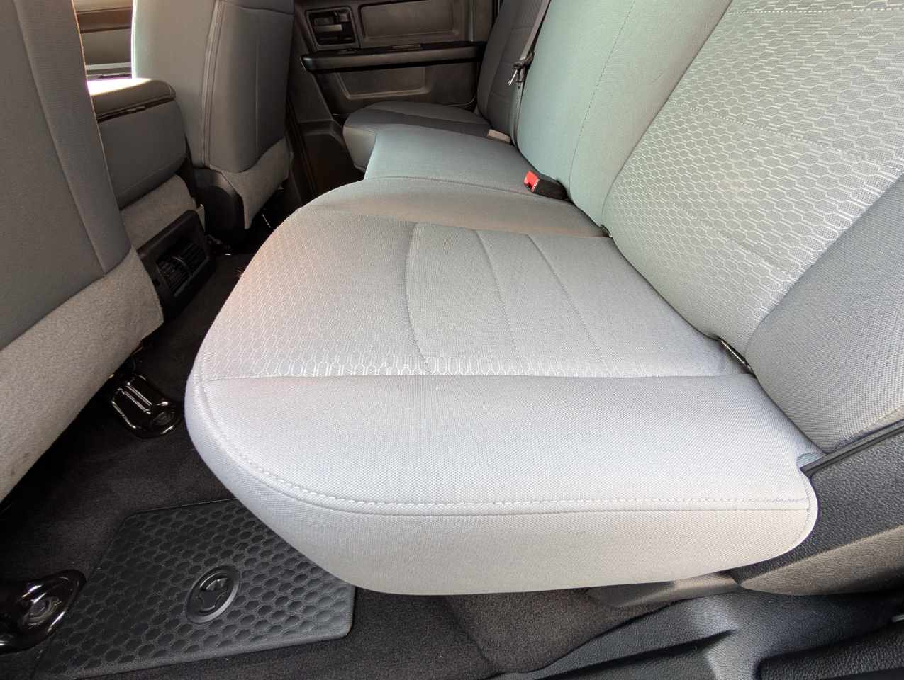 RAM 2500 Tradesman 4x4 Crew Cab 8' Box 2018