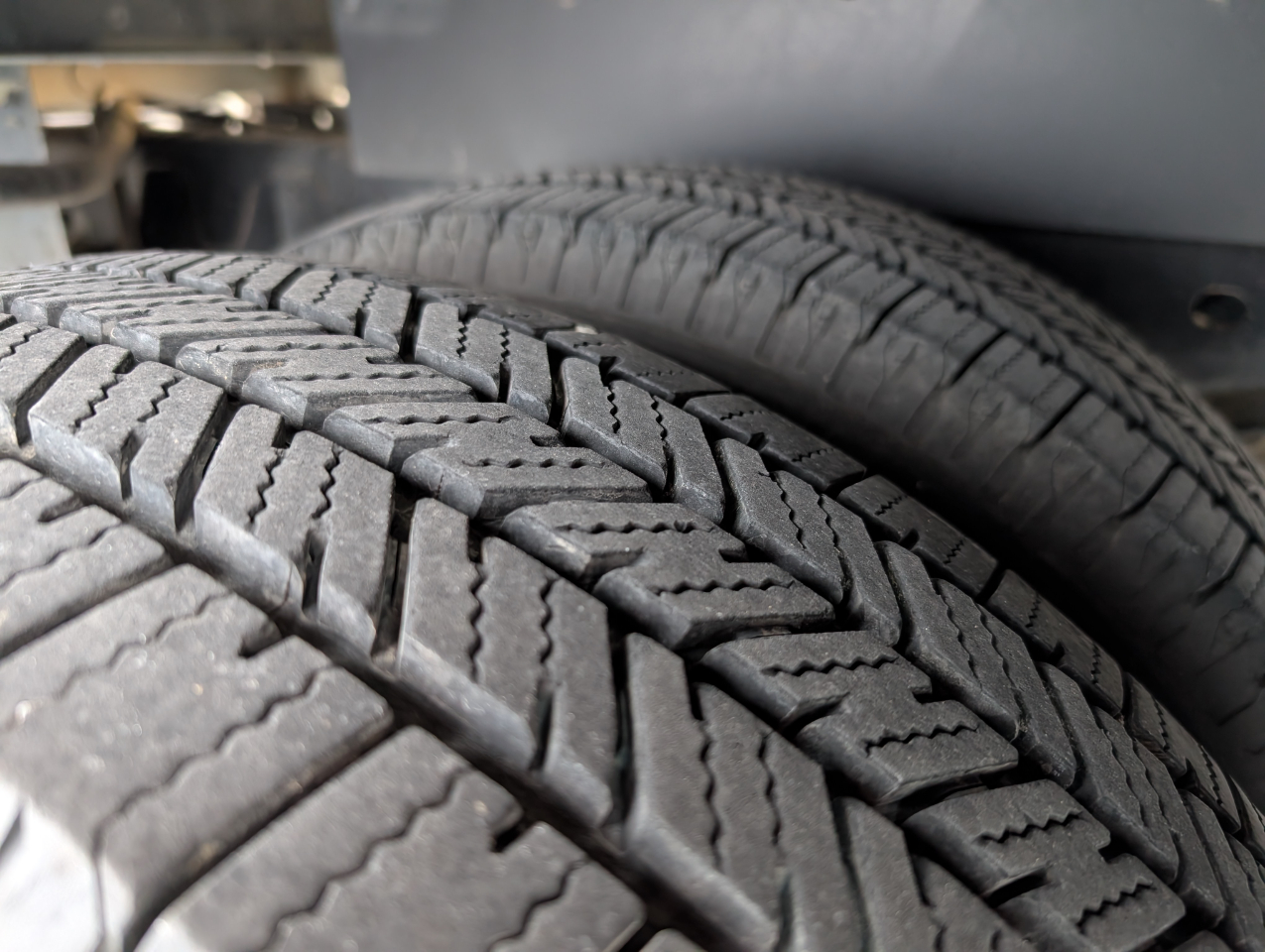 Ford Super Duty F-350 DRW 2WD Reg Cab 165" WB 84" CA XLT 2016