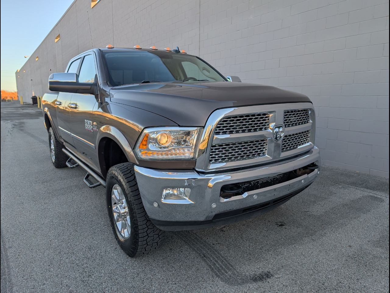 2018 RAM 2500 Laramie Crew Cab 4WD