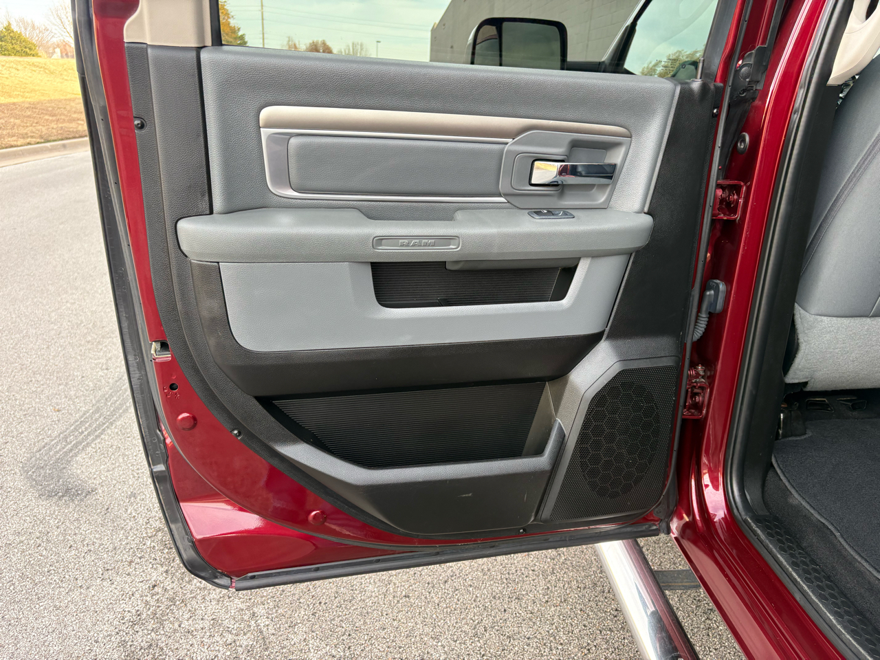 RAM 2500 Big Horn 4x4 Crew Cab 6'4" Box 2018