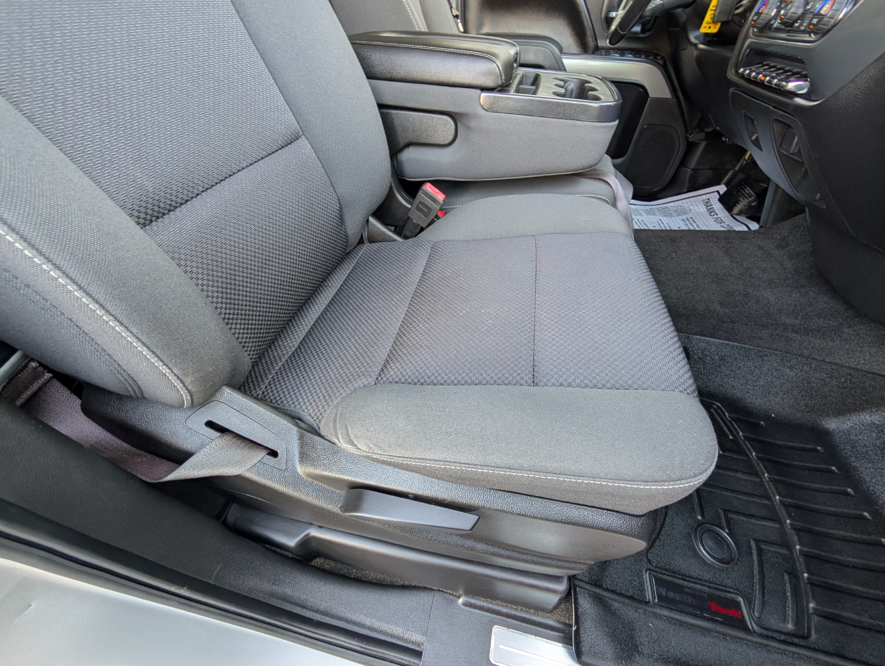 Chevrolet Silverado 2500HD 4WD Crew Cab 153.7" LT 2016