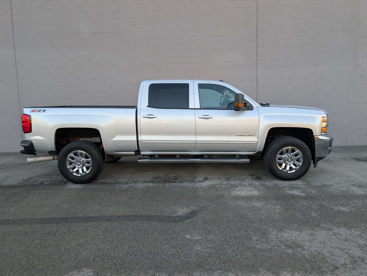 Chevrolet Silverado 2500HD 4WD Crew Cab 153.7" LT 2016