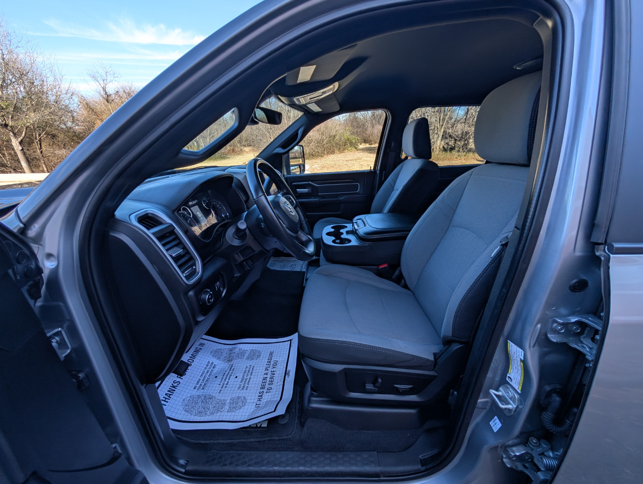 RAM 2500 Big Horn 4x4 Crew Cab 6'4" Box 2024