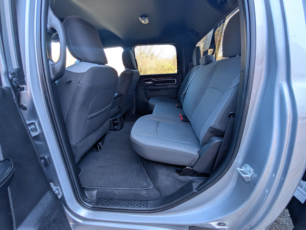 RAM 2500 Big Horn 4x4 Crew Cab 6'4" Box 2024