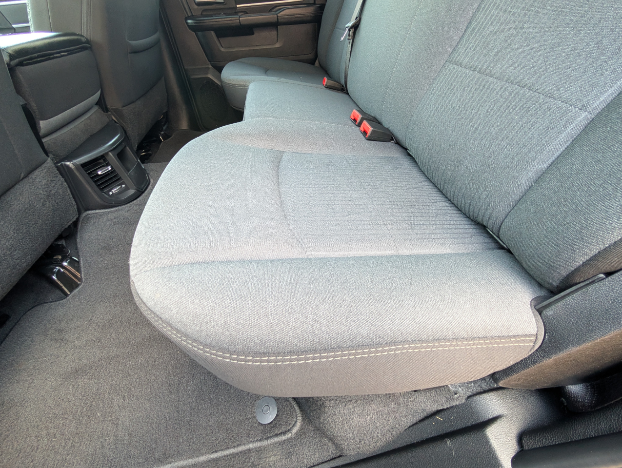 RAM 2500 Big Horn 4x4 Crew Cab 6'4" Box 2024