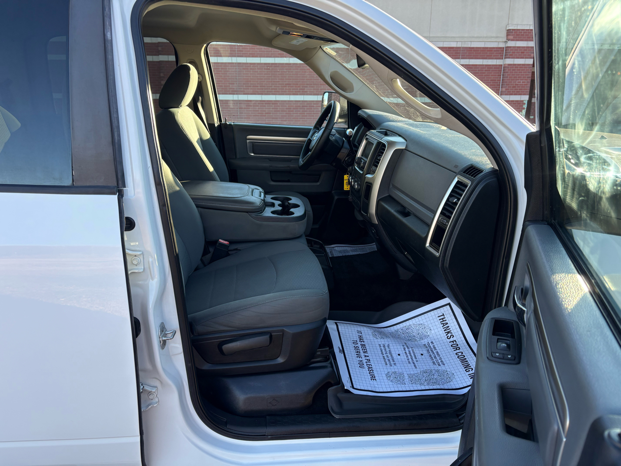 RAM 2500 4WD Crew Cab 149" SLT 2015