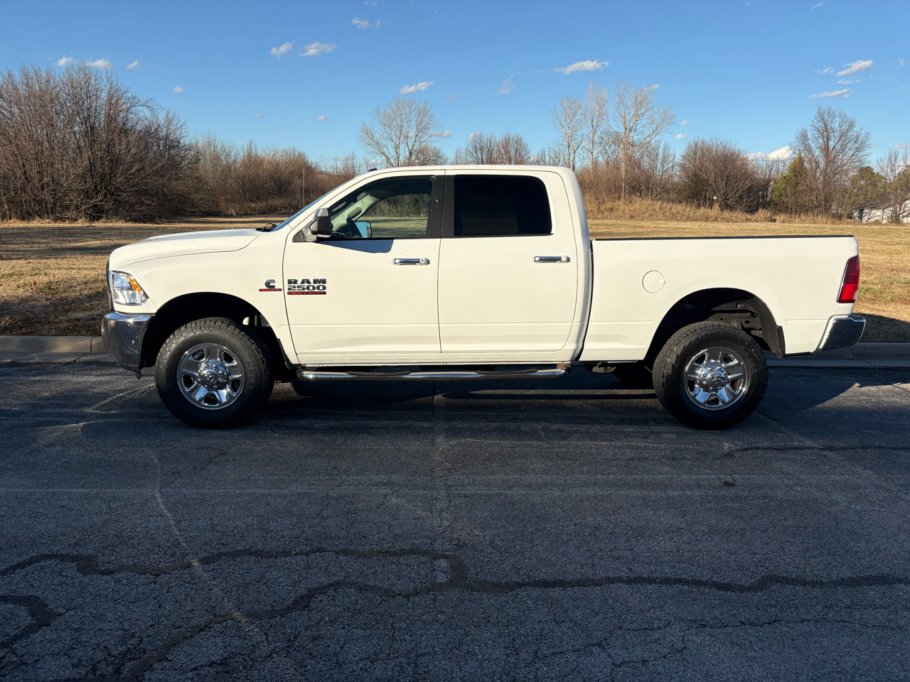 RAM 2500 4WD Crew Cab 149" SLT 2015