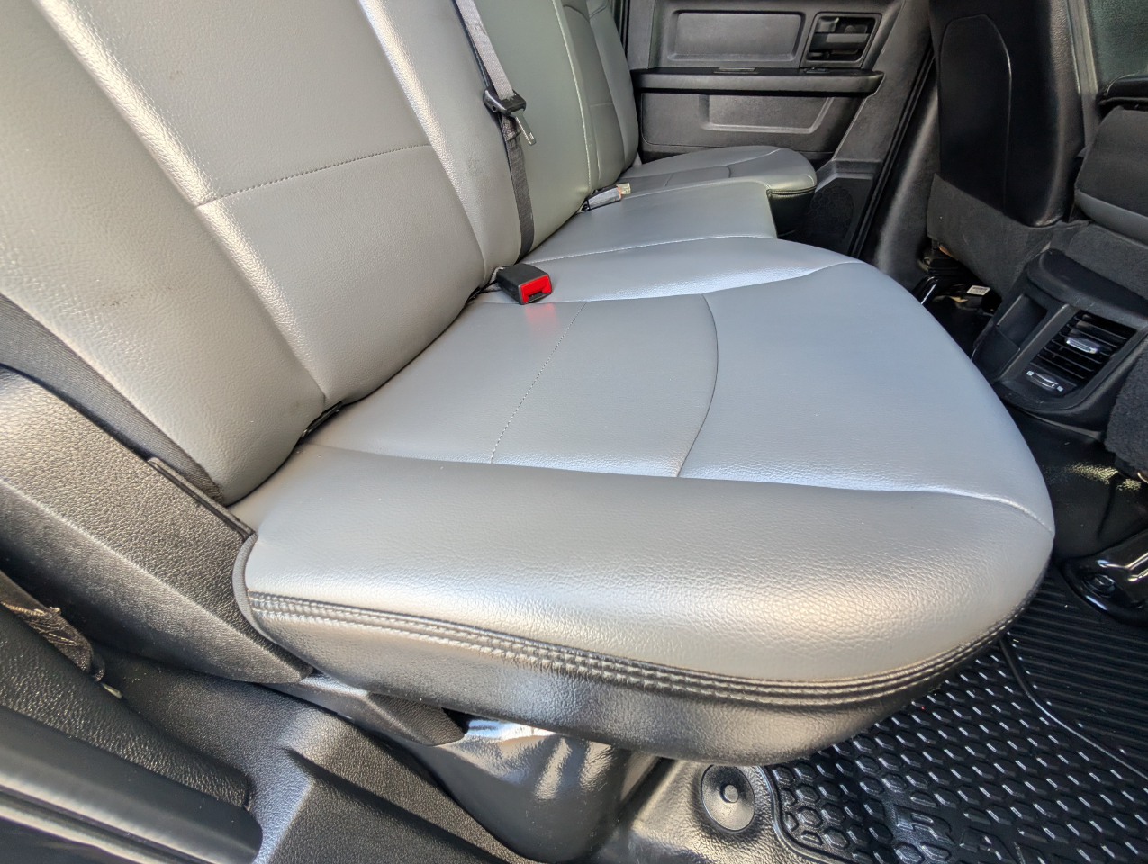 RAM 2500 Tradesman 4x4 Crew Cab 8' Box 2022