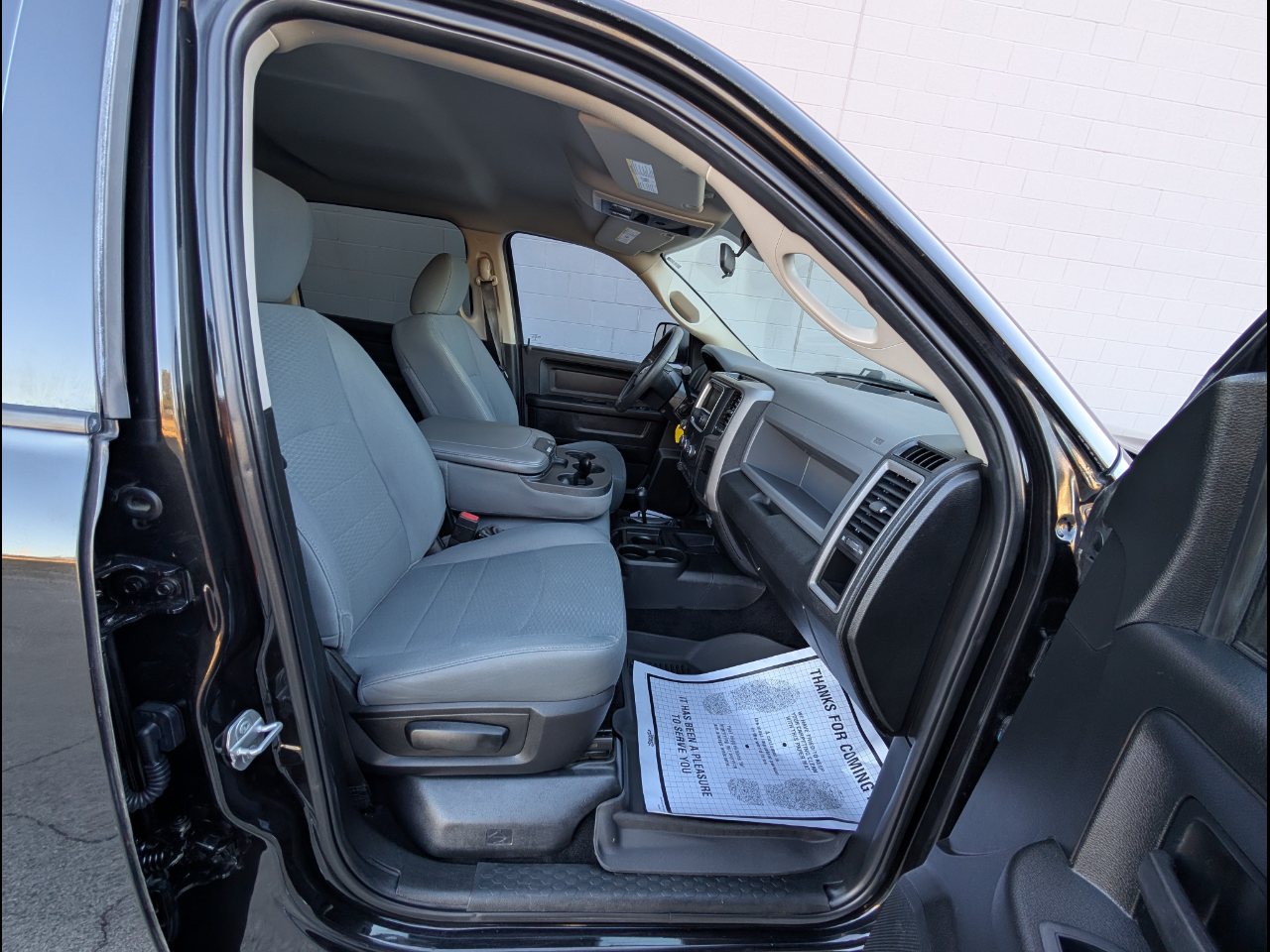 RAM 2500 Tradesman 4x4 Crew Cab 6'4" Box 2018