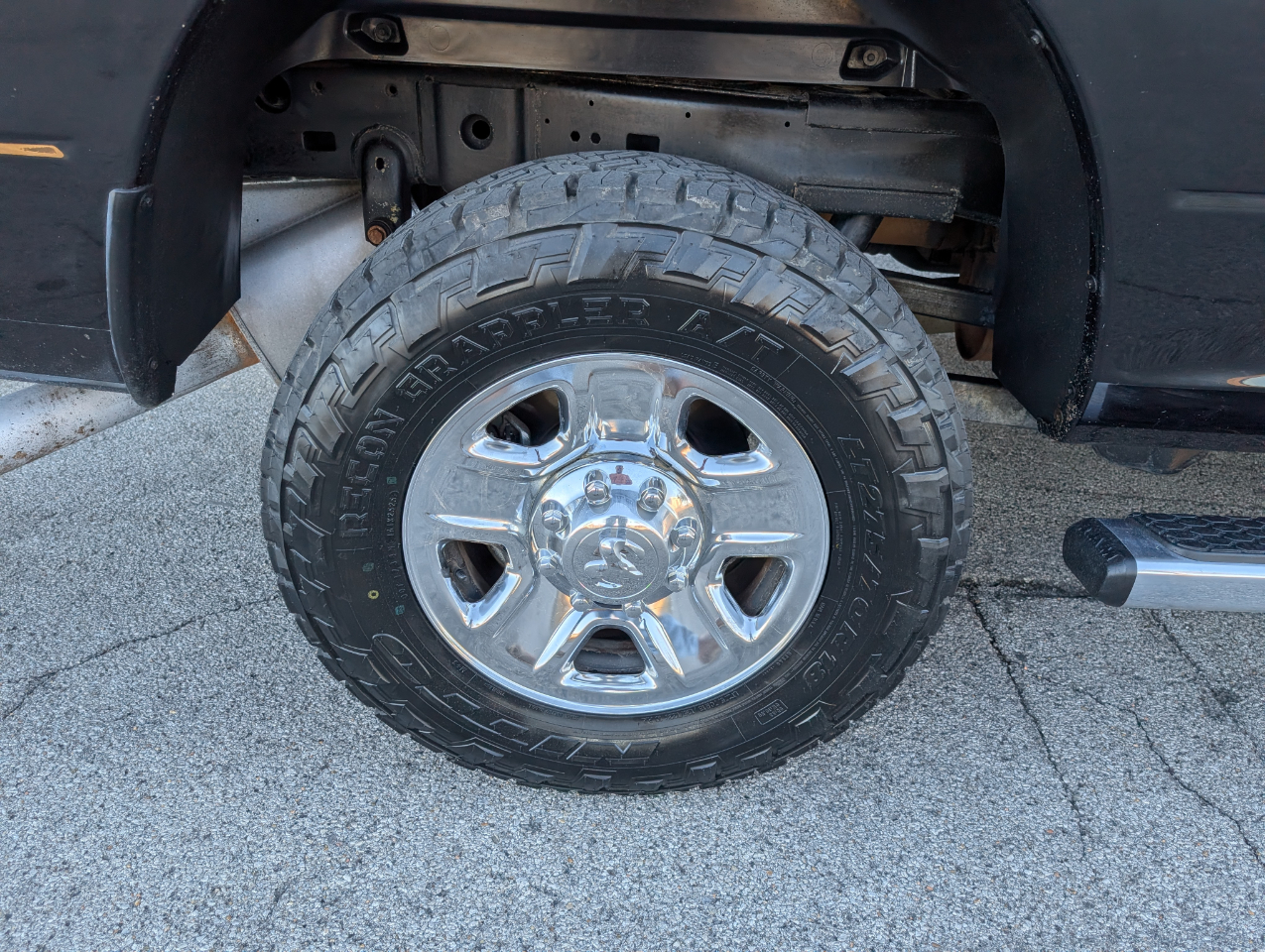 RAM 2500 Tradesman 4x4 Crew Cab 6'4" Box 2018