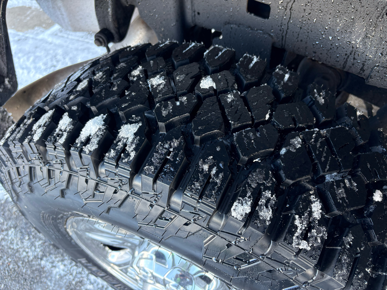 RAM 2500 Tradesman 4x4 Crew Cab 8' Box 2022