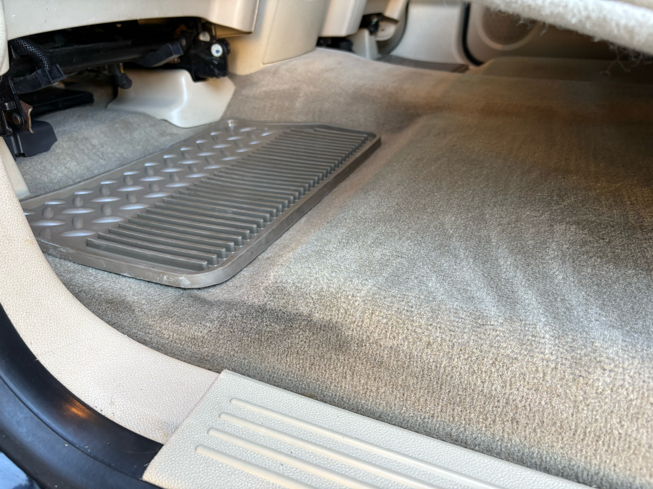 GMC Sierra 2500HD 4WD Crew Cab 153.7" SLT 2013