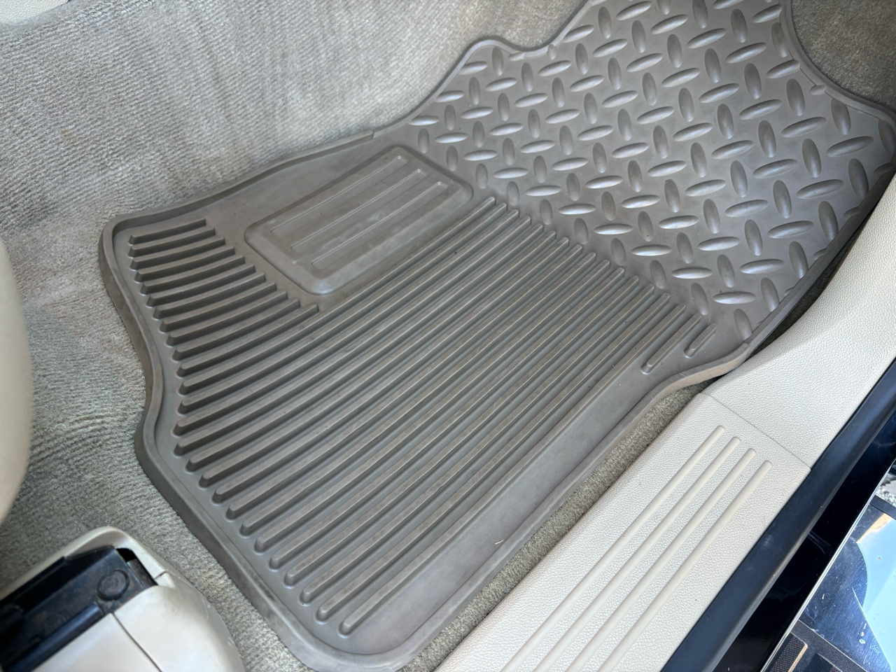 GMC Sierra 2500HD 4WD Crew Cab 153.7" SLT 2013