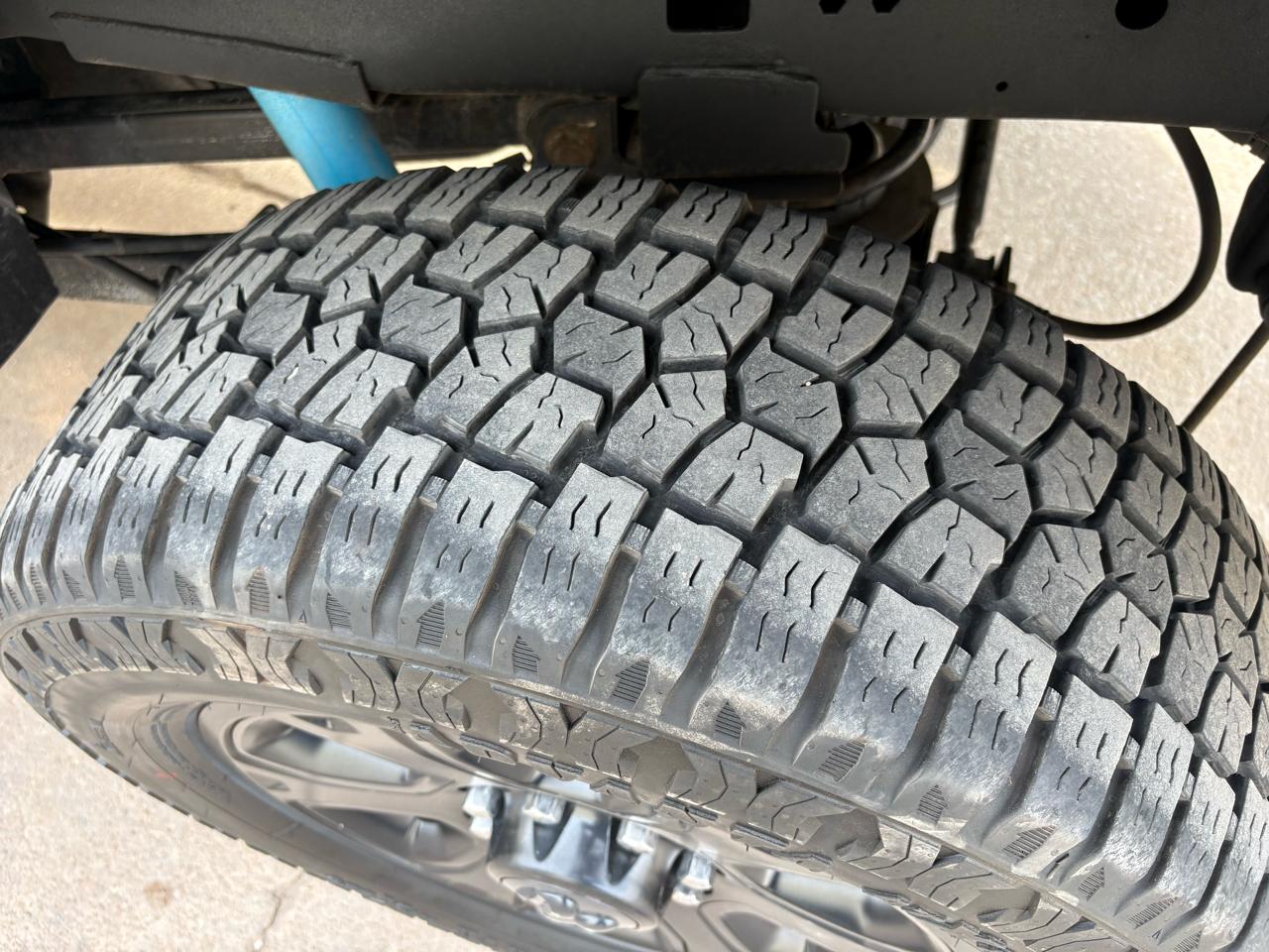 RAM 2500 Laramie 4x4 Mega Cab 6'4" Box 2018