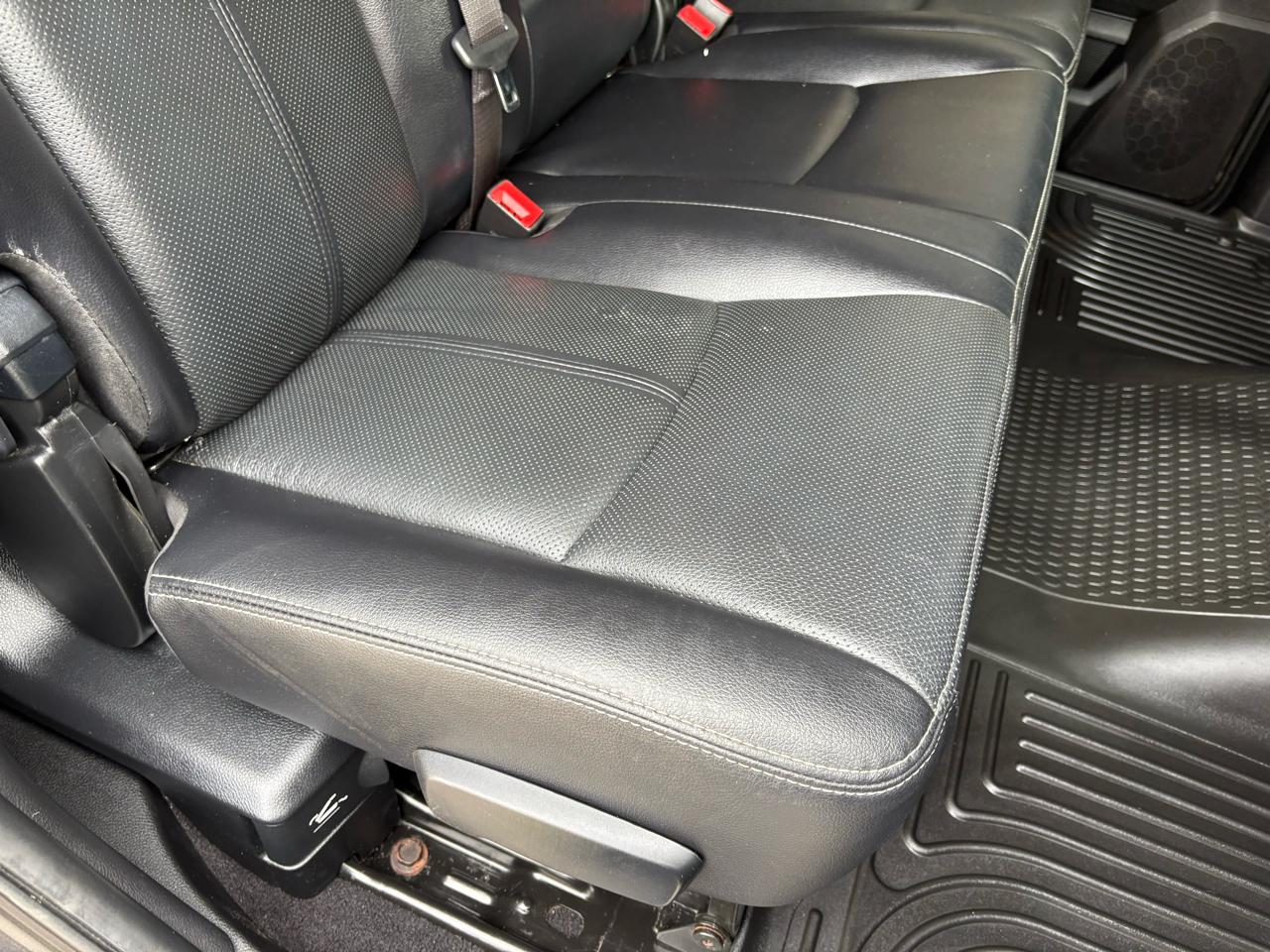 RAM 2500 Laramie 4x4 Mega Cab 6'4" Box 2018