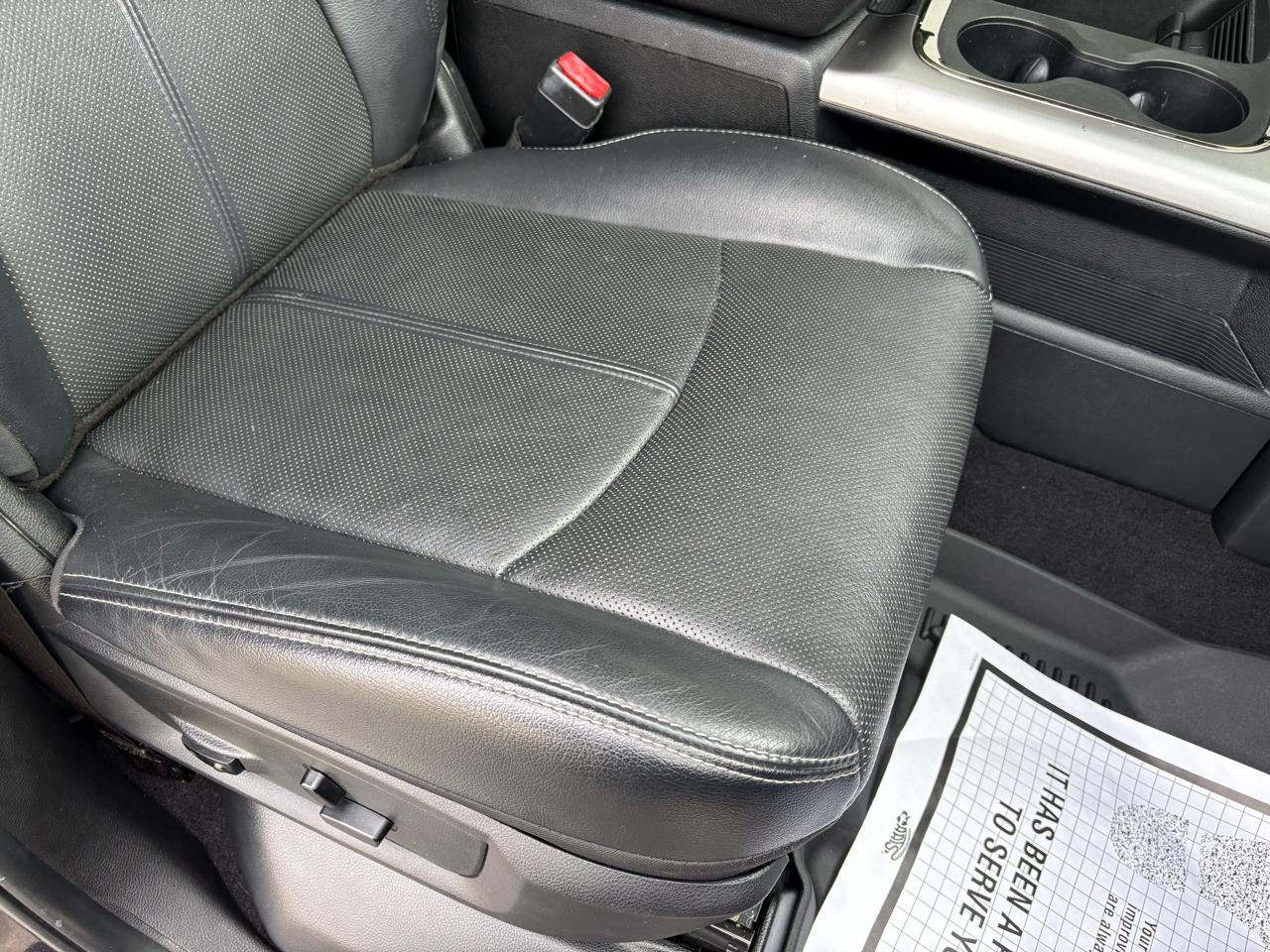 RAM 2500 Laramie 4x4 Mega Cab 6'4" Box 2018