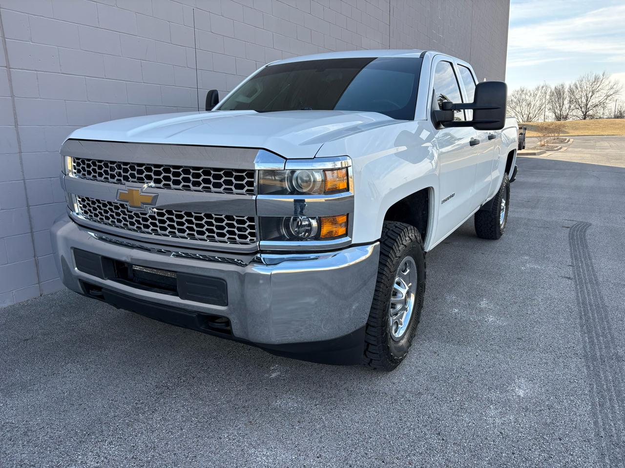 Chevrolet Silverado 2500HD 4WD Double Cab 144.2" Work Truck 2019