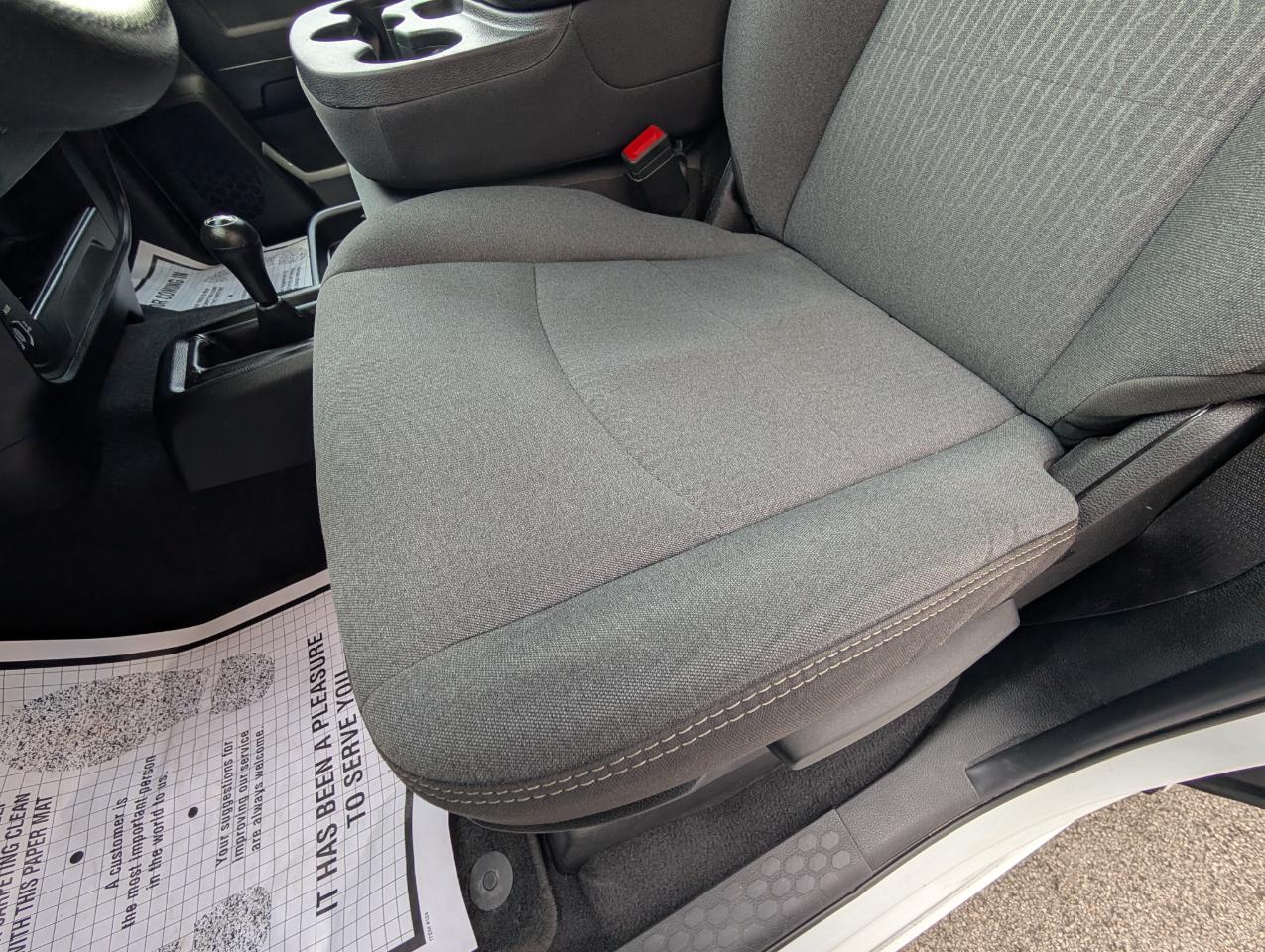 RAM 3500 Tradesman 4x4 Crew Cab 8' Box 2024