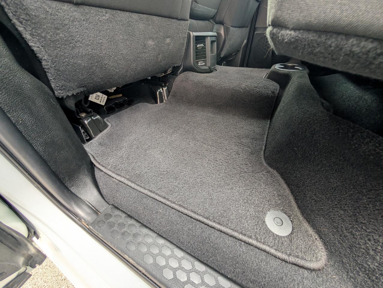 RAM 3500 Tradesman 4x4 Crew Cab 8' Box 2024