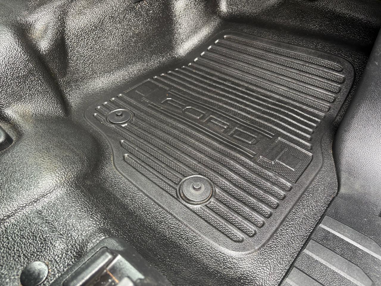 Ford Super Duty F-250 SRW XL 4WD Crew Cab 6.75' Box 2018