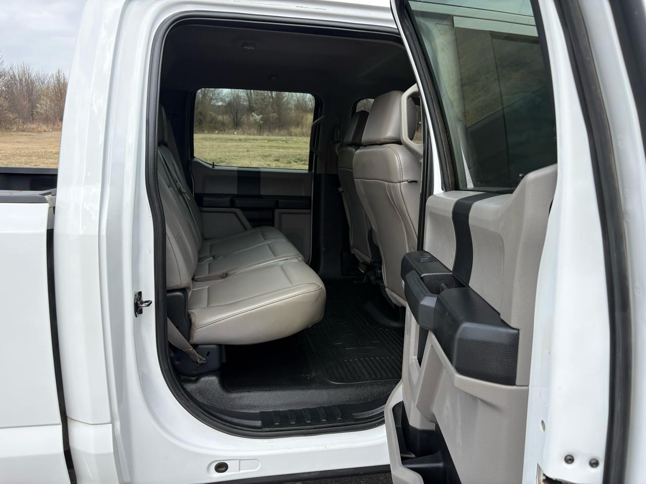 Ford Super Duty F-250 SRW XL 4WD Crew Cab 6.75' Box 2018