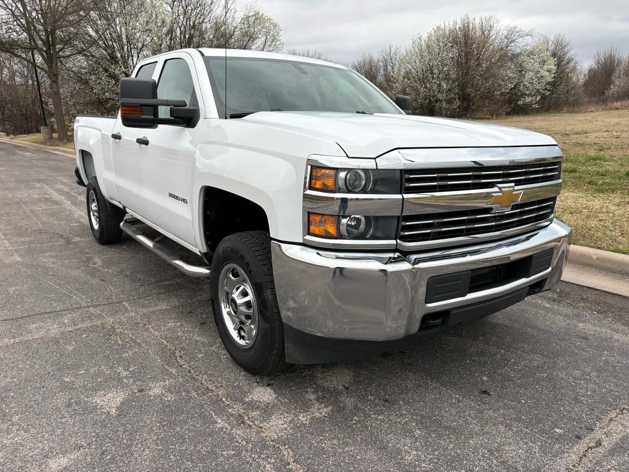 Chevrolet Silverado 2500HD 4WD Double Cab 144.2" Work Truck 2016