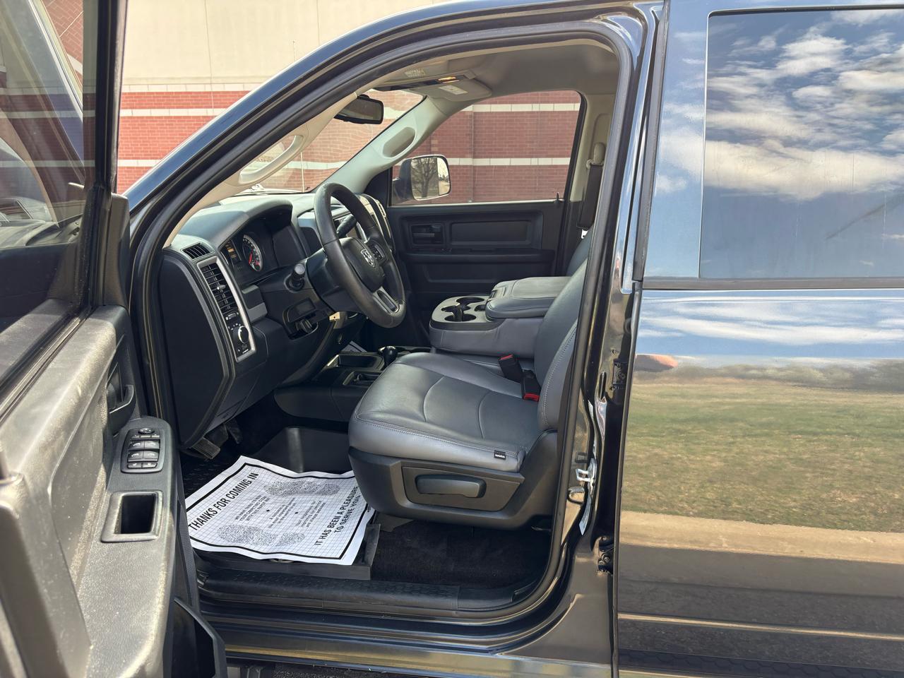 RAM 2500 4WD Crew Cab 149" Tradesman 2015