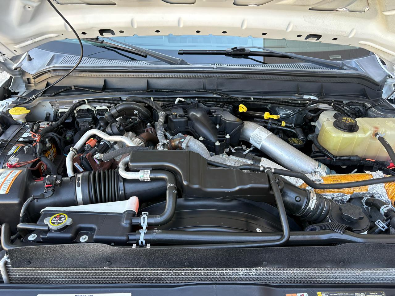 Ford Super Duty F-350 DRW 2WD Reg Cab 141" WB 60" CA XL 2016