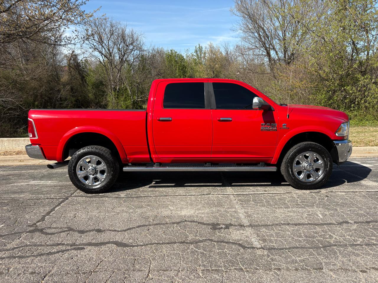 RAM 2500 Laramie 4x4 Crew Cab 6'4" Box 2018