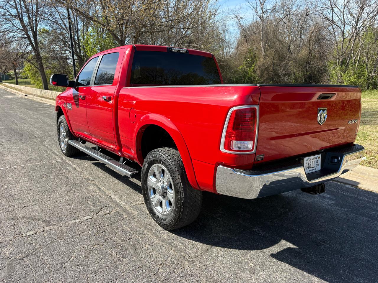 RAM 2500 Laramie 4x4 Crew Cab 6'4" Box 2018