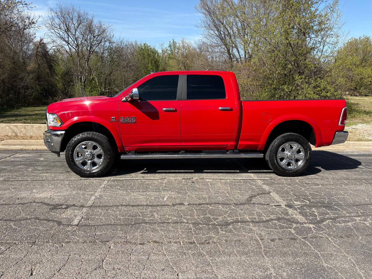 RAM 2500 Laramie 4x4 Crew Cab 6'4" Box 2018