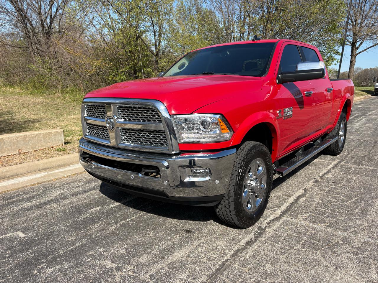 RAM 2500 Laramie 4x4 Crew Cab 6'4" Box 2018