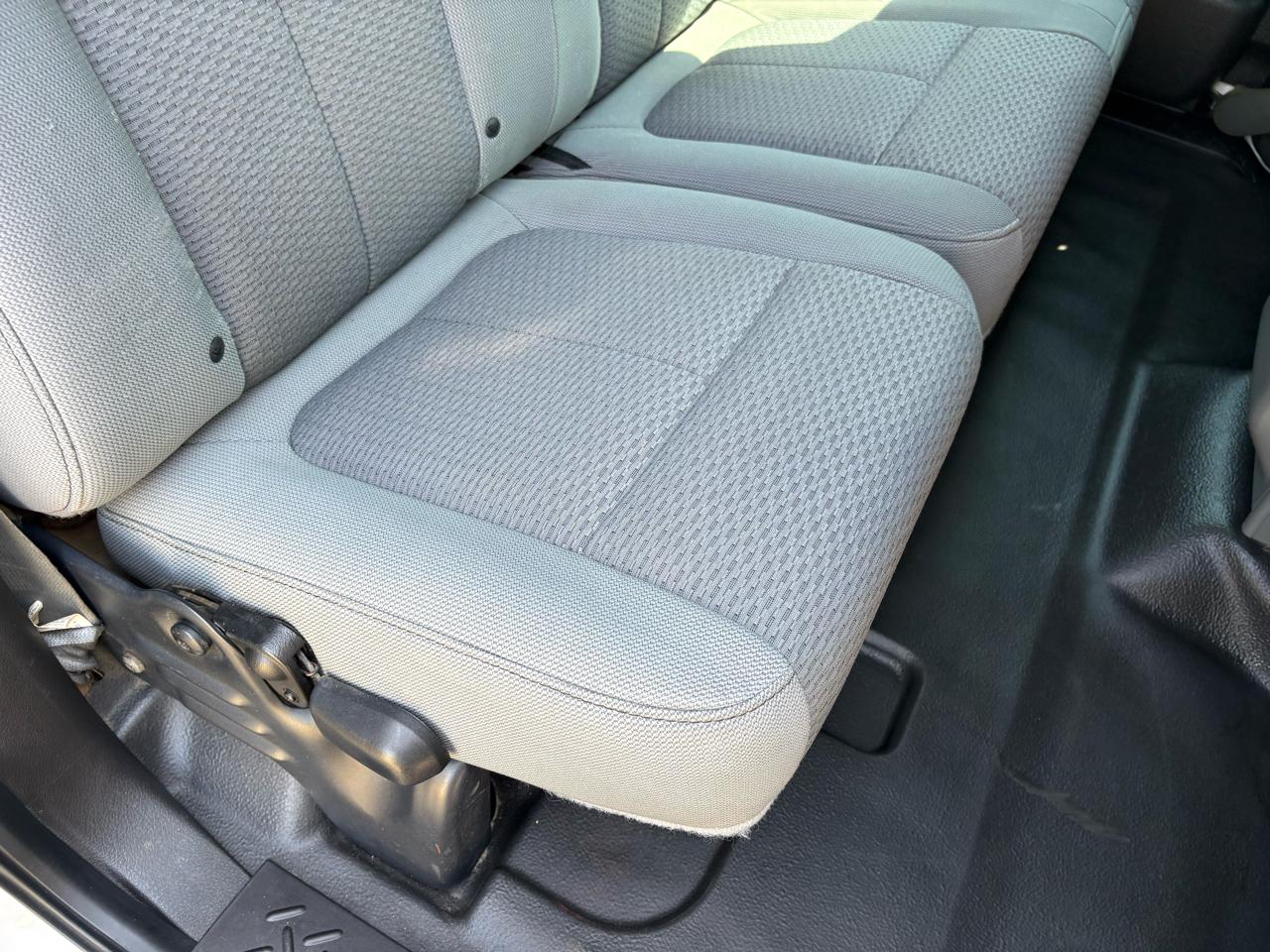 Ford F-150 4WD SuperCab 145" XL 2011