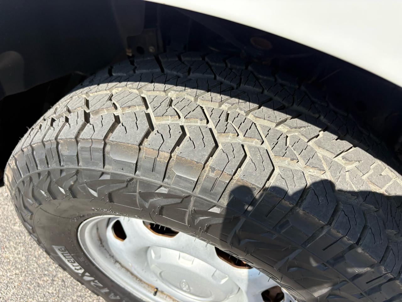 Ford F-150 4WD SuperCab 145" XL 2011