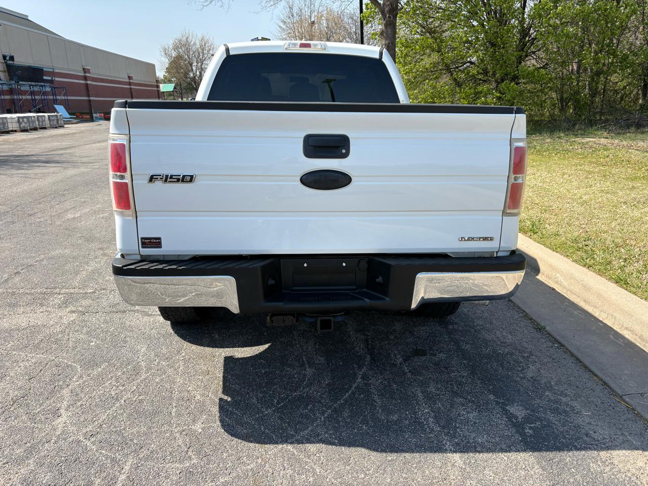 Ford F-150 4WD SuperCab 145" XL 2011