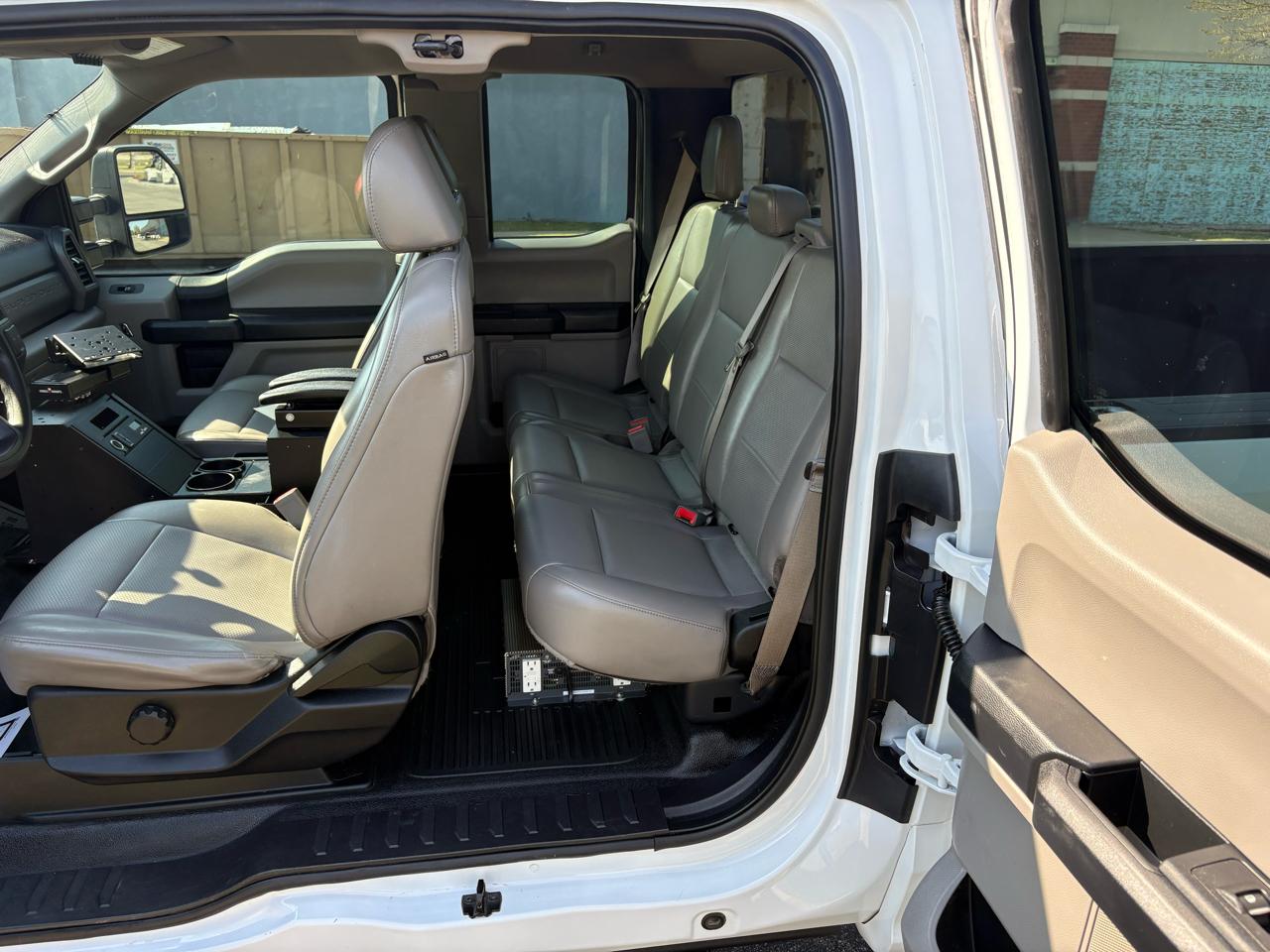 Ford Super Duty F-250 SRW XL 4WD SuperCab 6.75' Box 2018