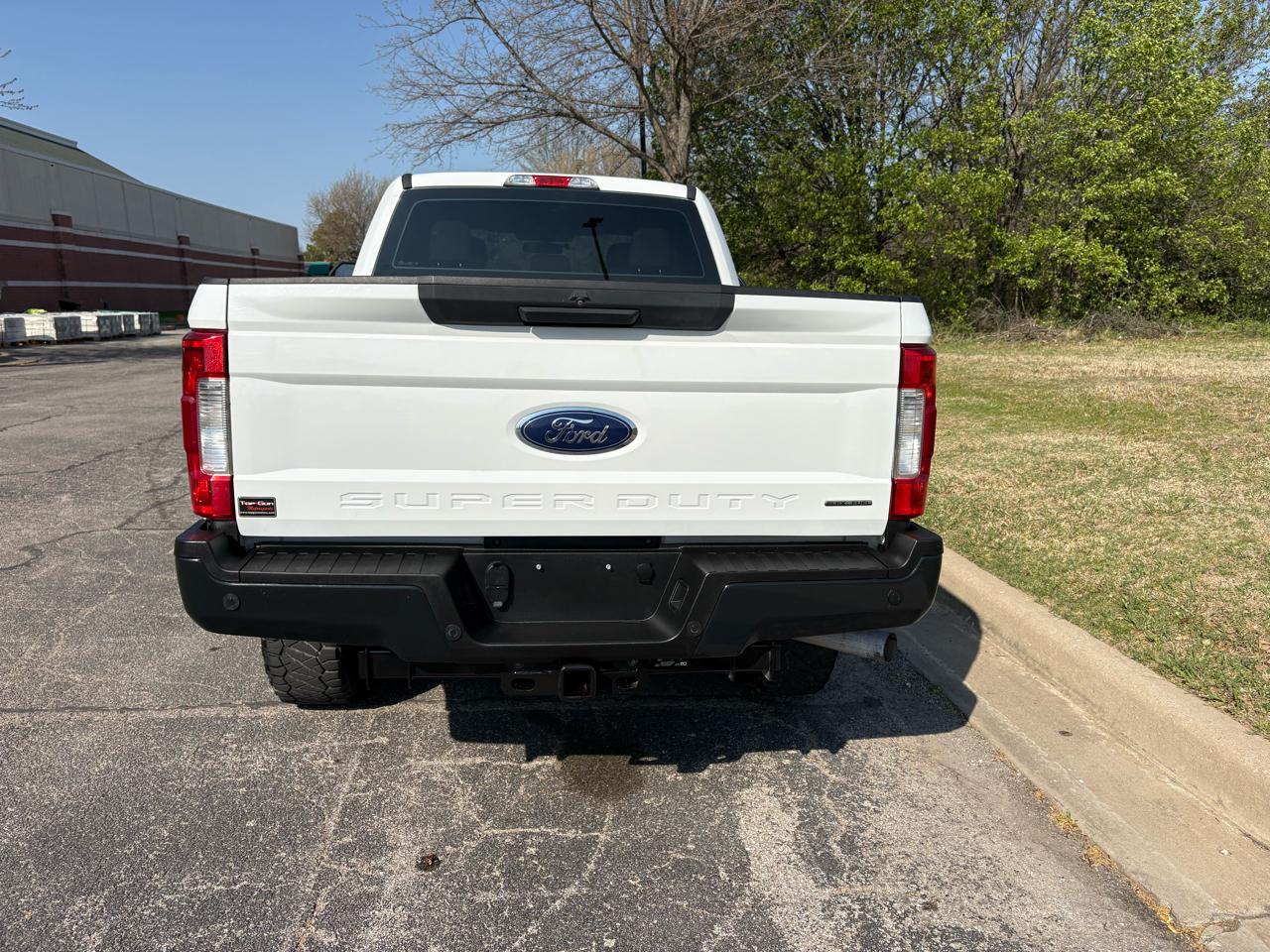 Ford Super Duty F-250 SRW XL 4WD SuperCab 6.75' Box 2018