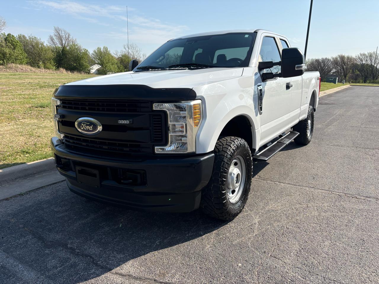 Ford Super Duty F-250 SRW XL 4WD SuperCab 6.75' Box 2018