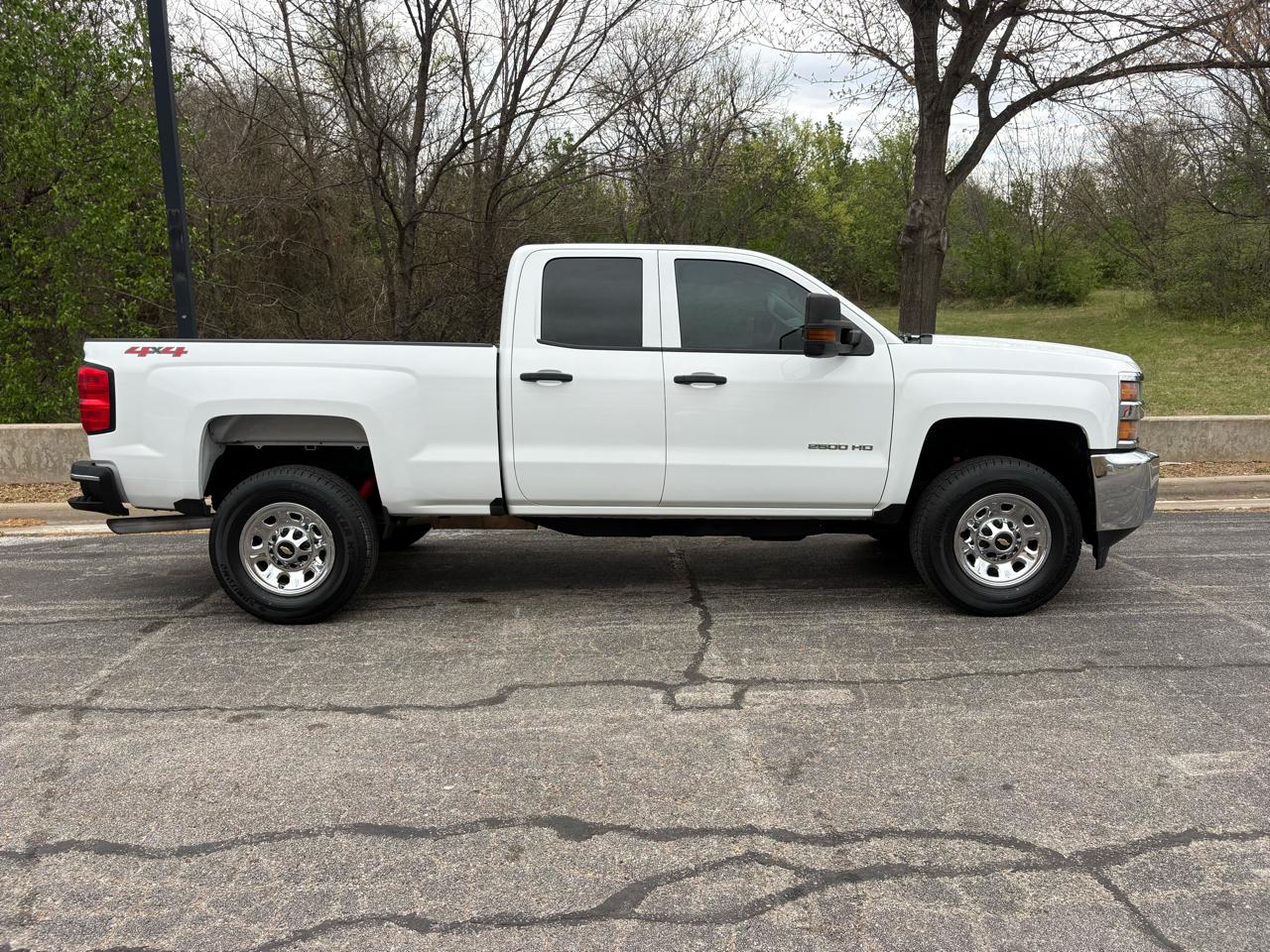Chevrolet Silverado 2500HD 4WD Double Cab 144.2" Work Truck 2017