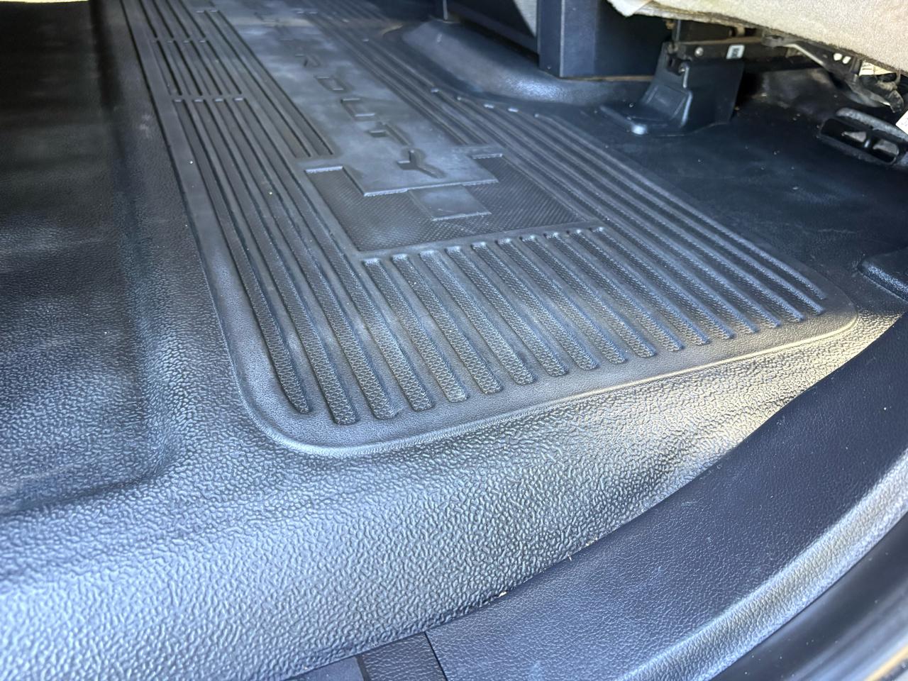 Ford Super Duty F-250 SRW XL 4WD Crew Cab 8' Box 2019