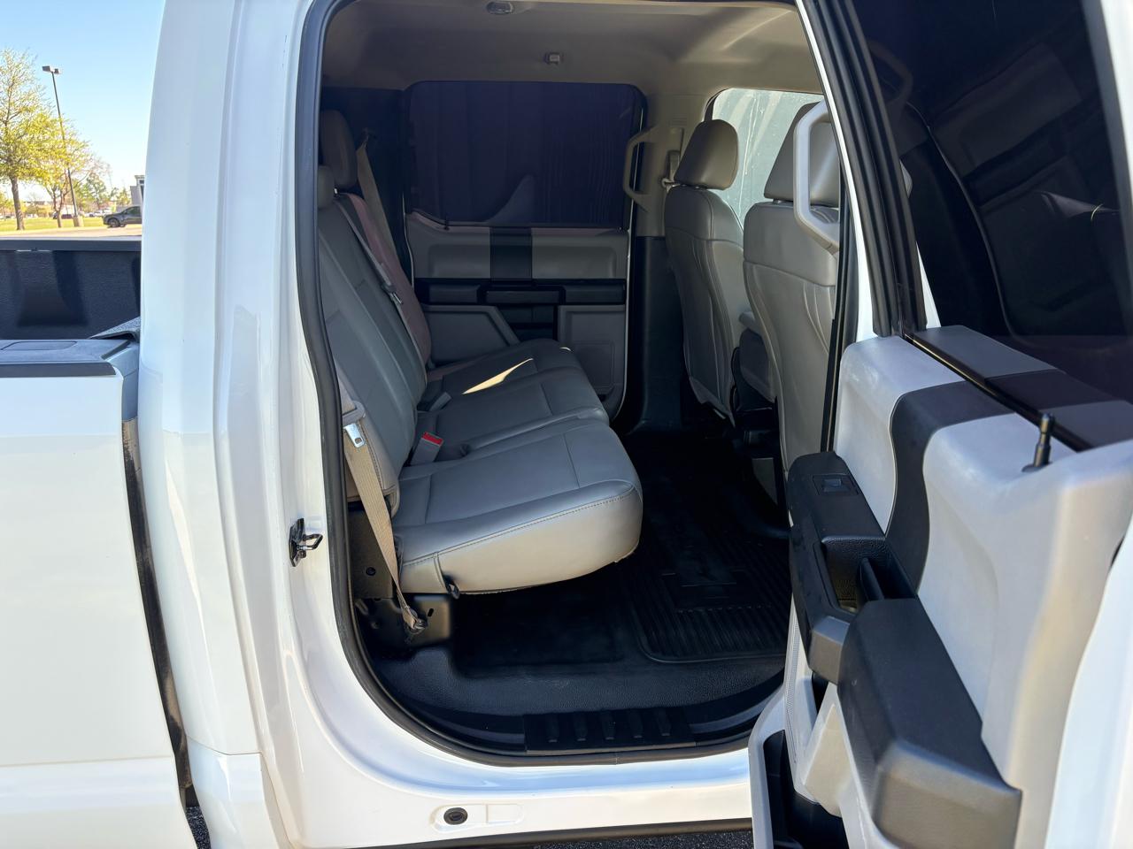 Ford Super Duty F-250 SRW XL 4WD Crew Cab 8' Box 2019