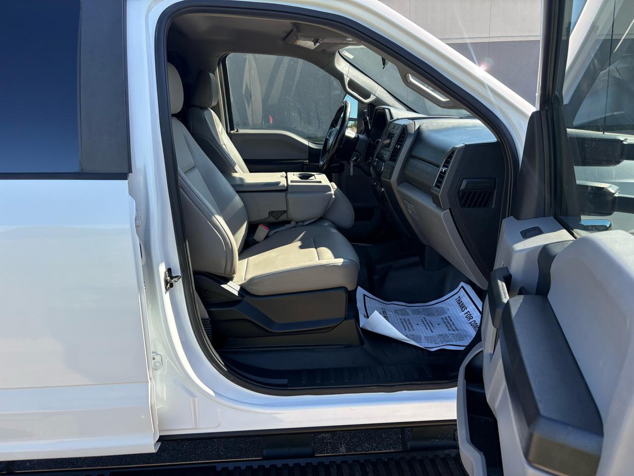 Ford Super Duty F-250 SRW XL 4WD Crew Cab 8' Box 2019