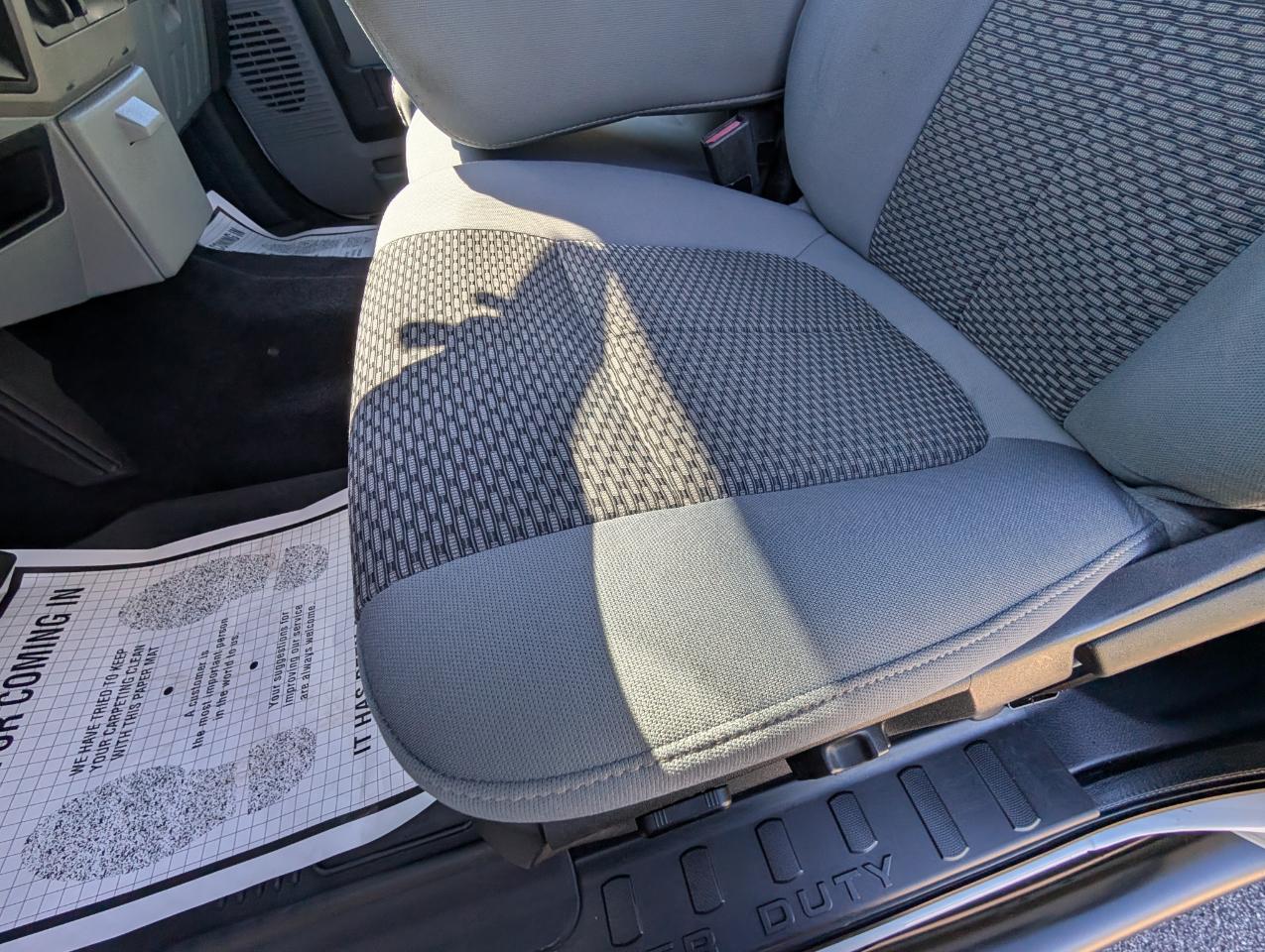 Ford Super Duty F-250 SRW 4WD Crew Cab 156" XLT 2012