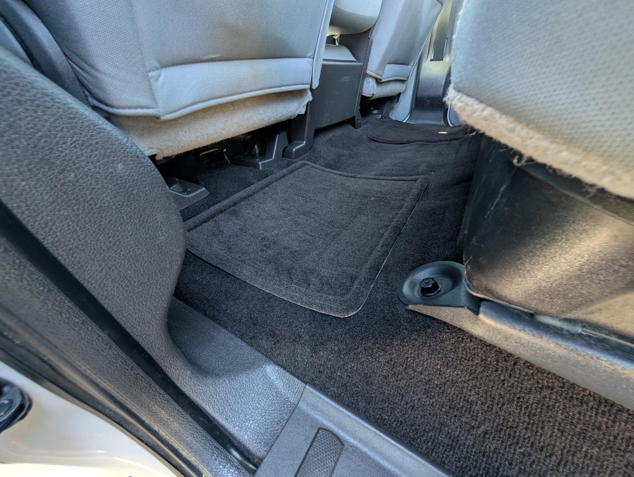 Ford Super Duty F-250 SRW 4WD Crew Cab 156" XLT 2012