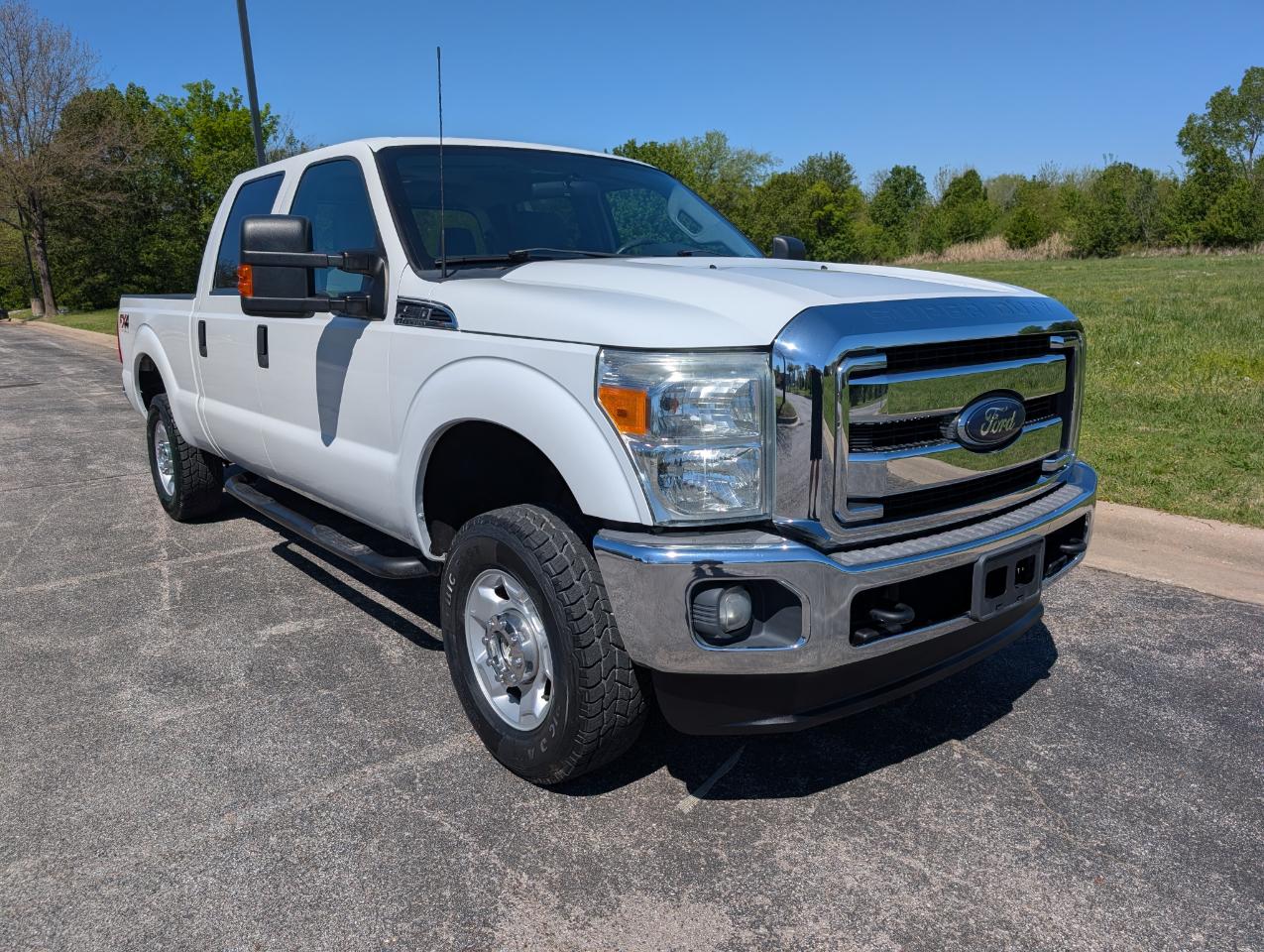 Ford Super Duty F-250 SRW 4WD Crew Cab 156" XLT 2012