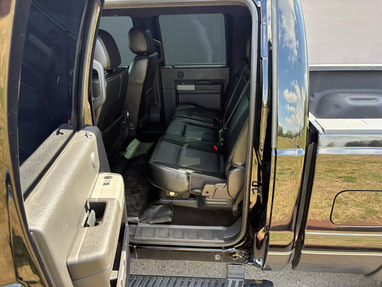 Ford Super Duty F-250 SRW 4WD Crew Cab 172" Lariat 2016