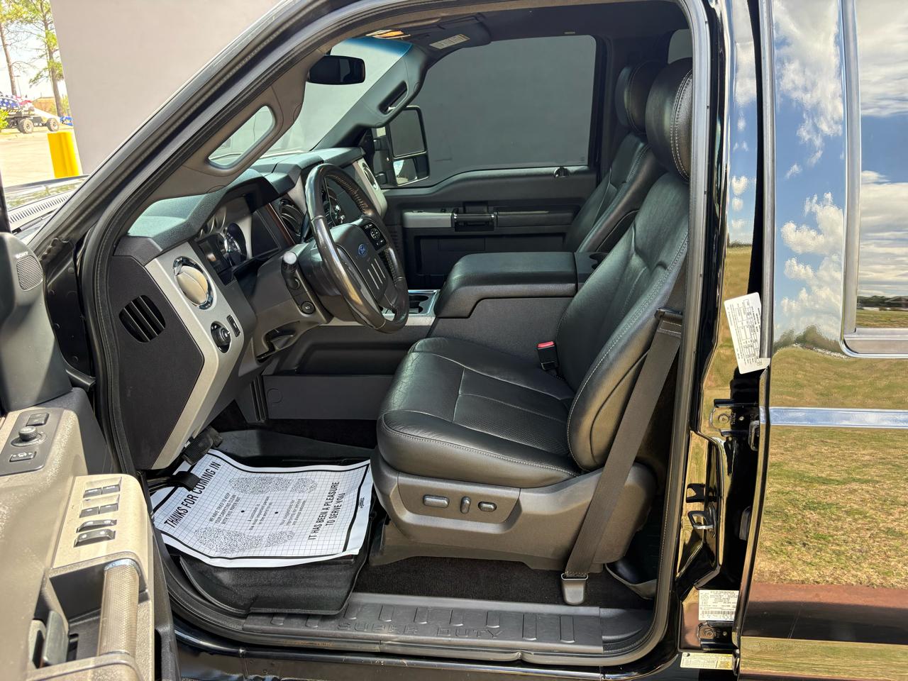 Ford Super Duty F-250 SRW 4WD Crew Cab 172" Lariat 2016