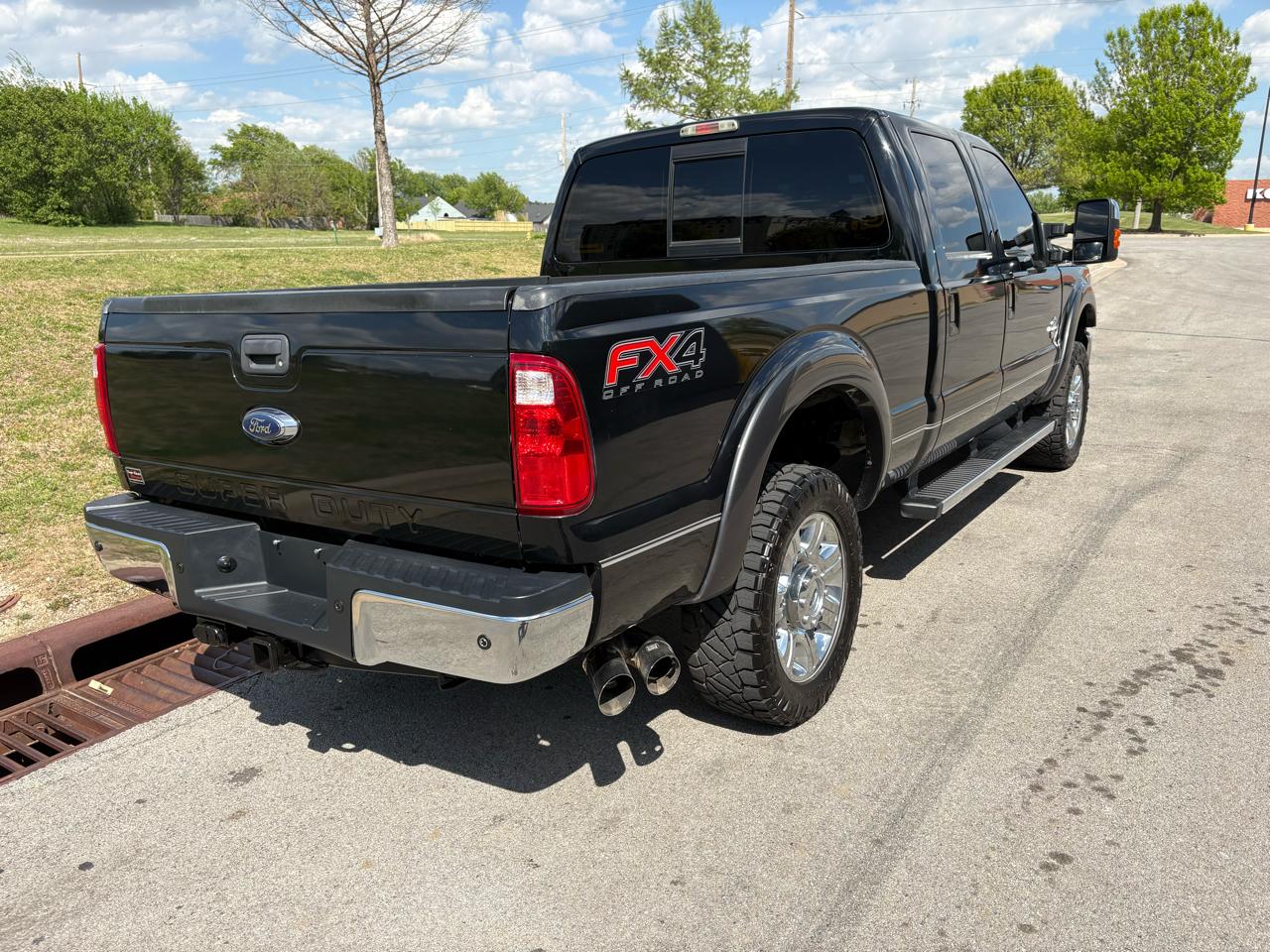 Ford Super Duty F-250 SRW 4WD Crew Cab 172" Lariat 2016