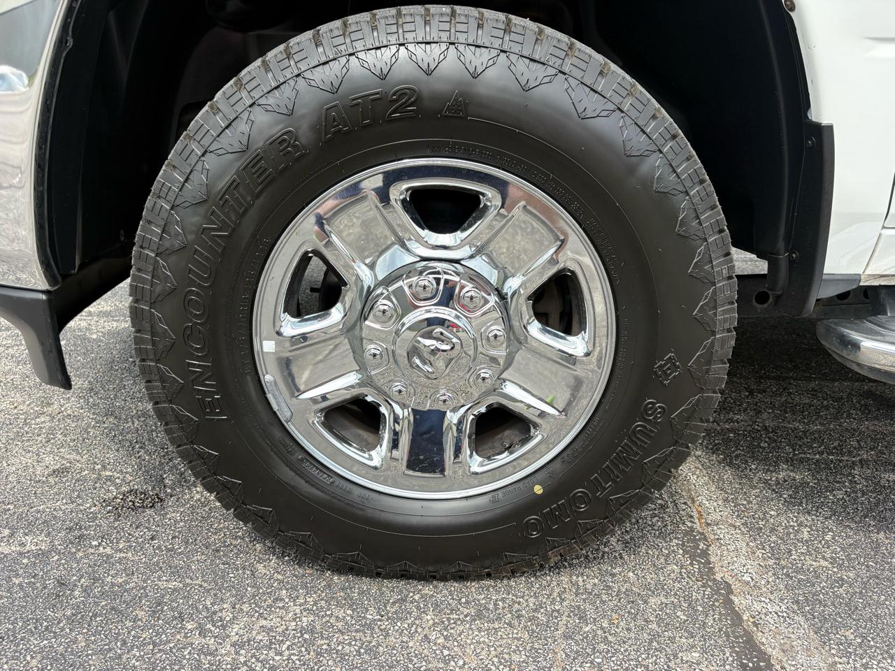 RAM 2500 Big Horn 4x4 Crew Cab 8' Box 2019